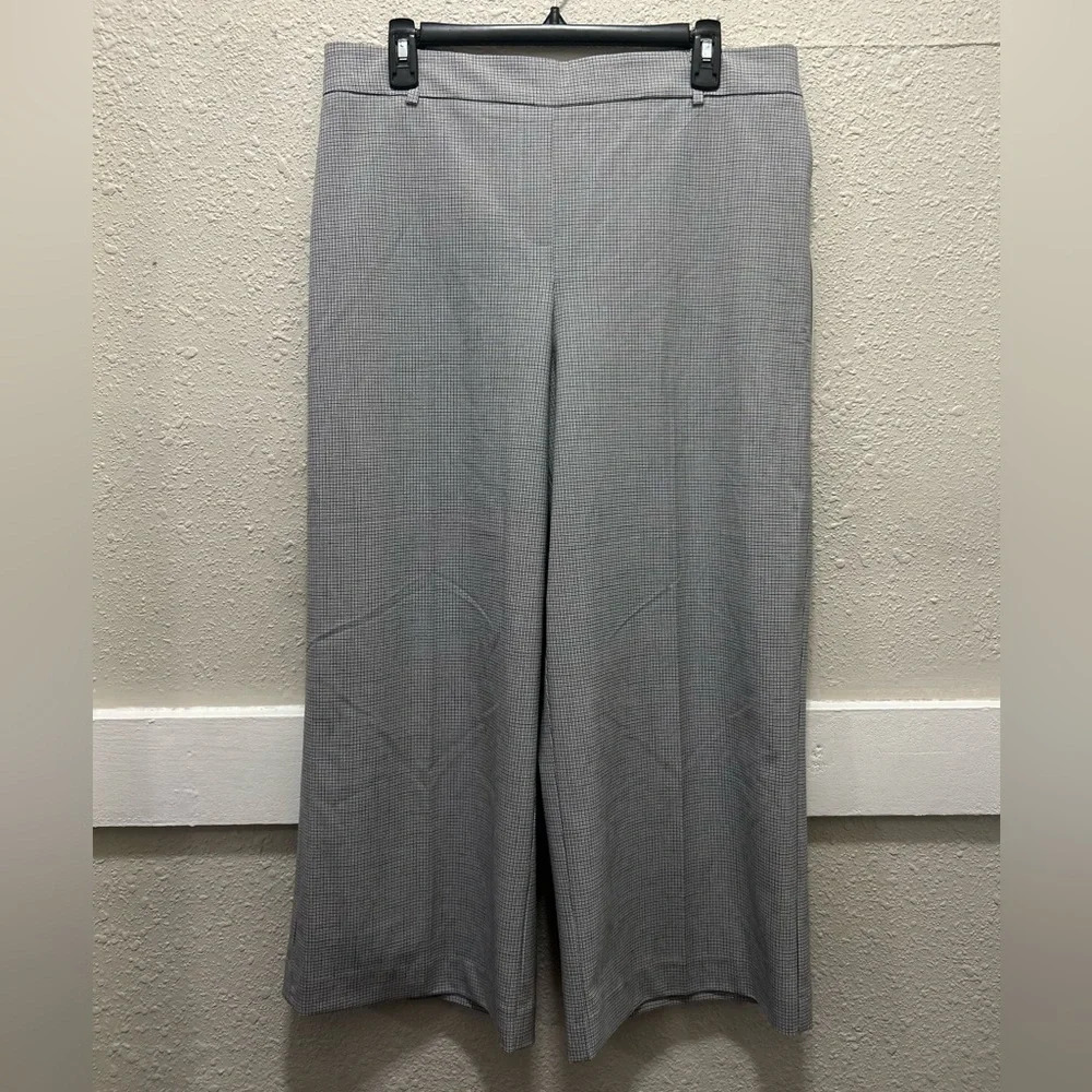 Nicole Miller NY Grey Wide Cropped Career Pants NWT 12